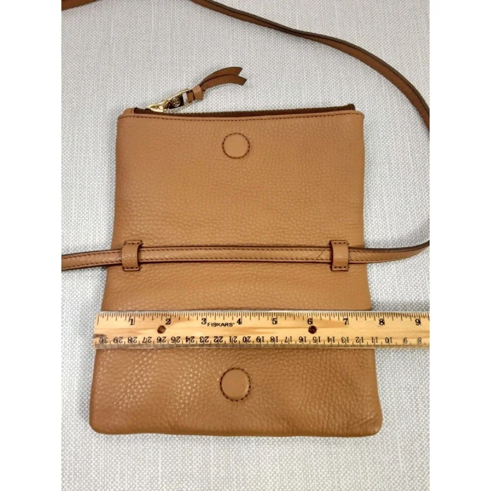 Tory Burch Robinson Crossbody Bag Small Clutch Foldover Tan Pebbled Leather
